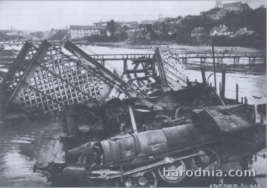 Разрушенный ж-д мост в Гродно, 1920 г.
